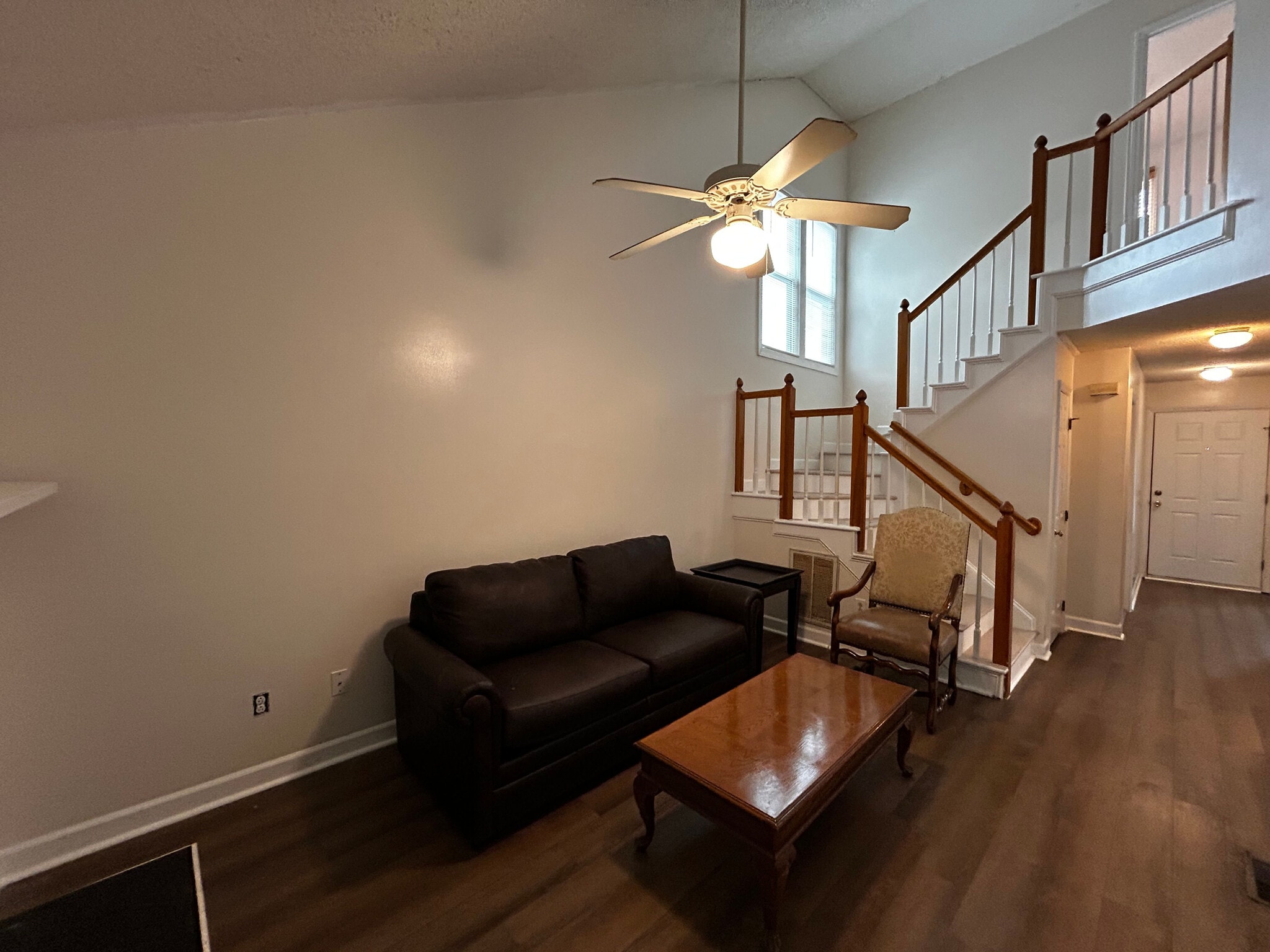 Building Photo - Room in Townhome on Oakland Hills Way