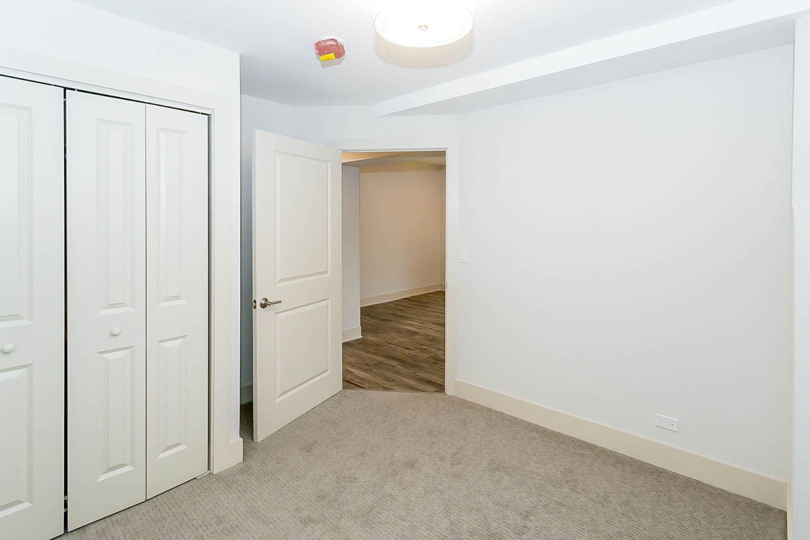 Building Photo - 626 W Arlington Pl