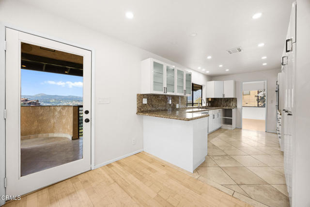 Building Photo - 534 Alta Vista Ave