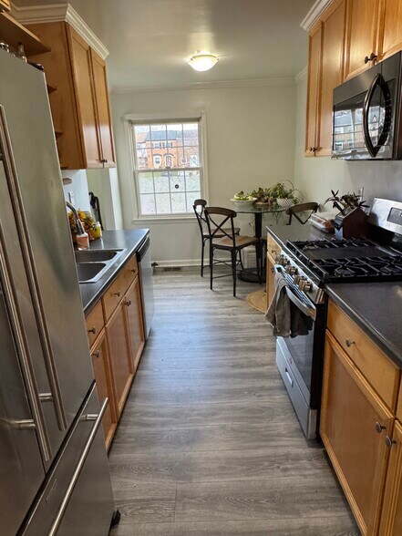 Building Photo - 14824 Palmerston Sq