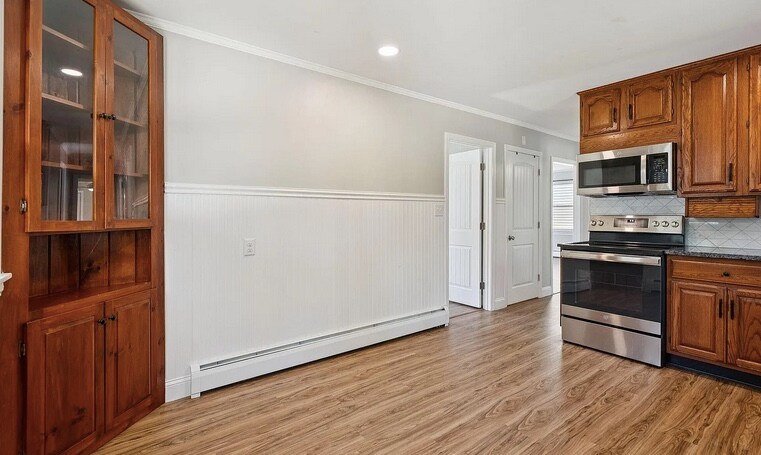 Building Photo - 45-47 Emery St