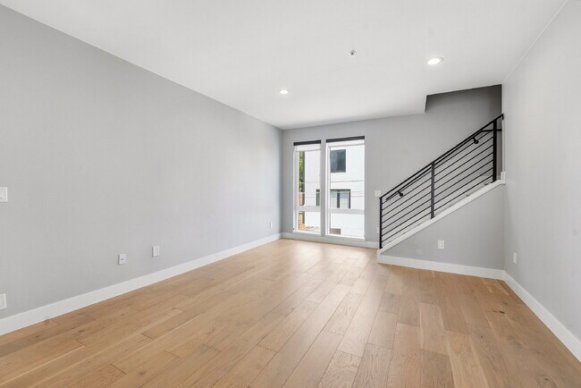 Building Photo - $3,565.95 with $300 off the first month's rent, 2 Beds - 3 Baths, Townhouse in Denver with Unmatc...