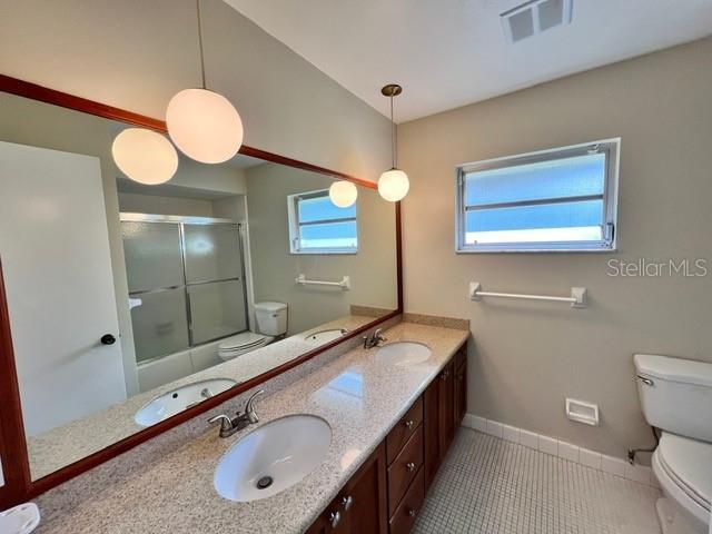 Building Photo - 3211 S Osceola Ave