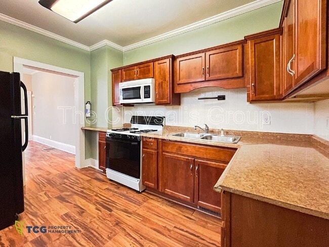 Building Photo - 111 W Moore St