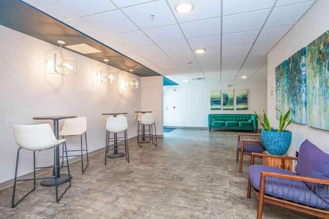 Building Photo - 2621 S Jefferson Ave