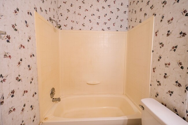 Building Photo - 3bed/2bath Mobile Home Available in Noble ...