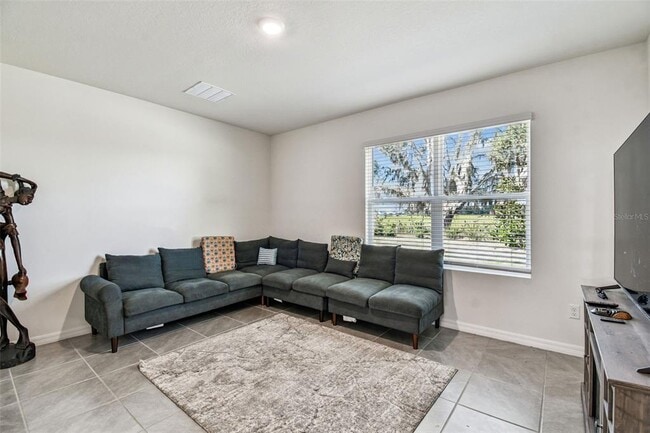 Building Photo - 33635 Field Maple Lp