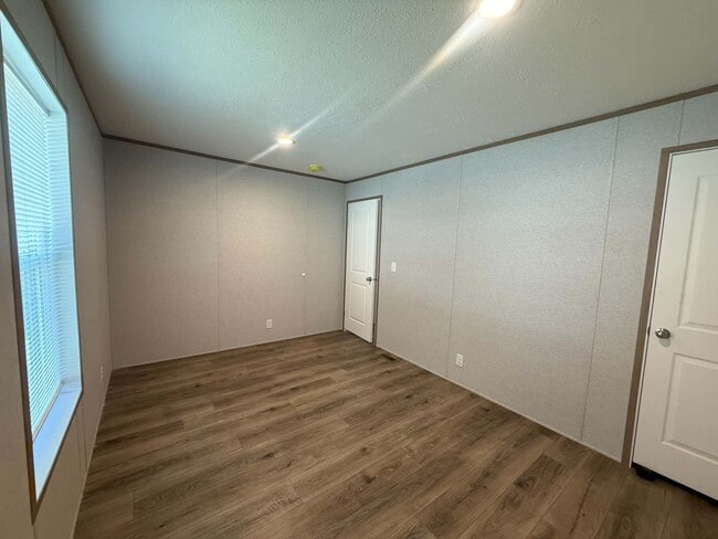 Building Photo - 3501 Ridgely Rd