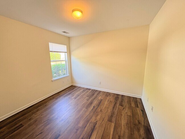 Building Photo - WELCOME TO MILLCREEK(CYPRESS RIDGE)