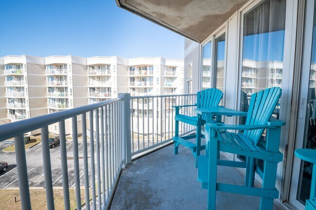 Building Photo - St Regis 2404  @ 2000 New River Inlet Rd
