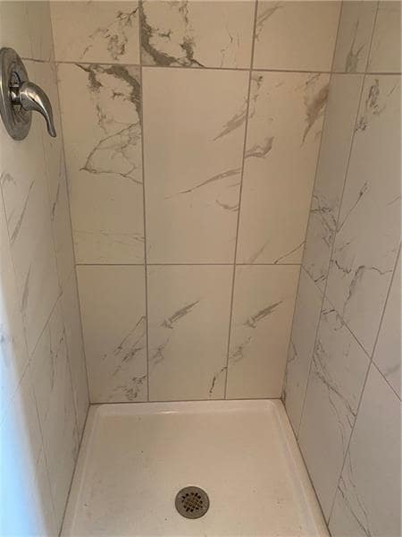 Building Photo - 53 Academy Ave