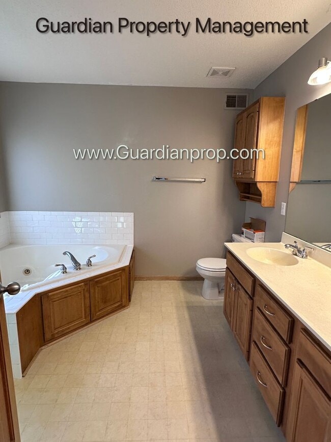 Building Photo - Brooklyn Park Single Family Home, Office, 3 Car Garage, New Carpet, Large Deck, Available Now