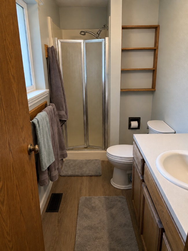 Building Photo - 2137 S Belair Dr