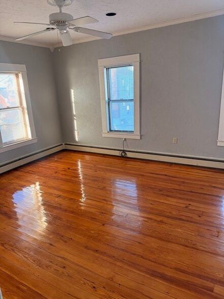 Building Photo - 46 S Main St