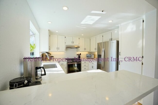 Building Photo - 134 Ignacio Valley Cir