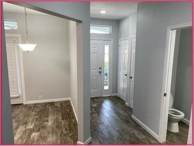 Building Photo - 10773 Traymore Dr