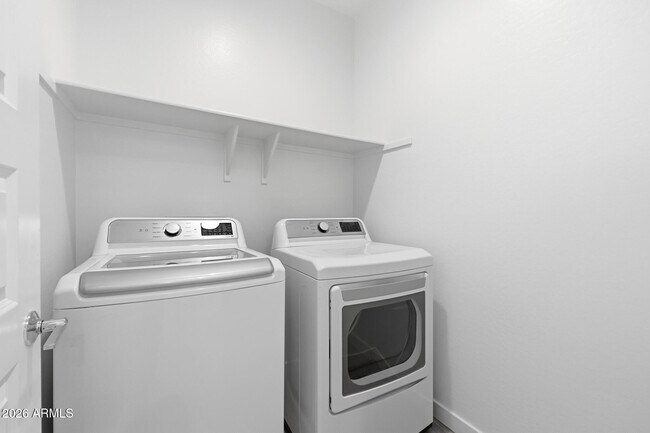 Building Photo - 4330 N 94th Ave