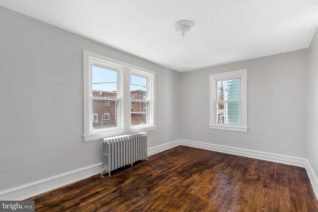 Building Photo - 4056 Ellendale Rd