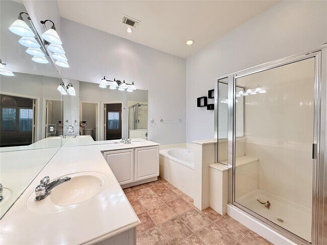 Building Photo - 312 Middle Ground Cove