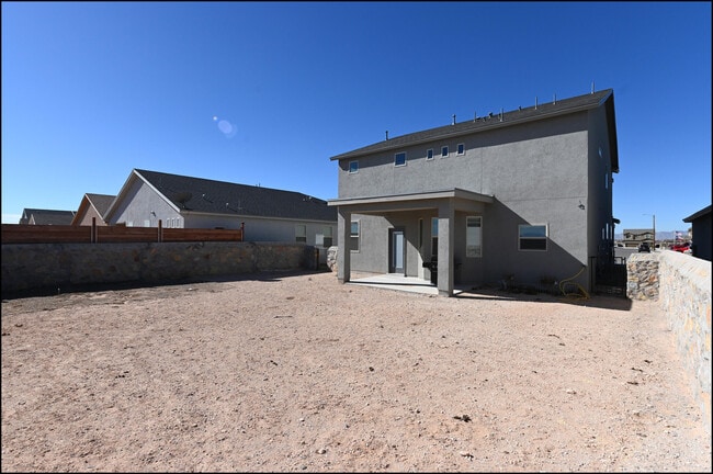 Building Photo - 4628 Marisabel Azcarate St