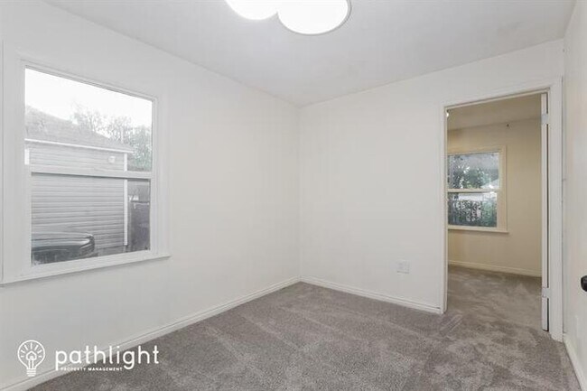 Building Photo - 173 Mond St, Ogden, UT, 84404