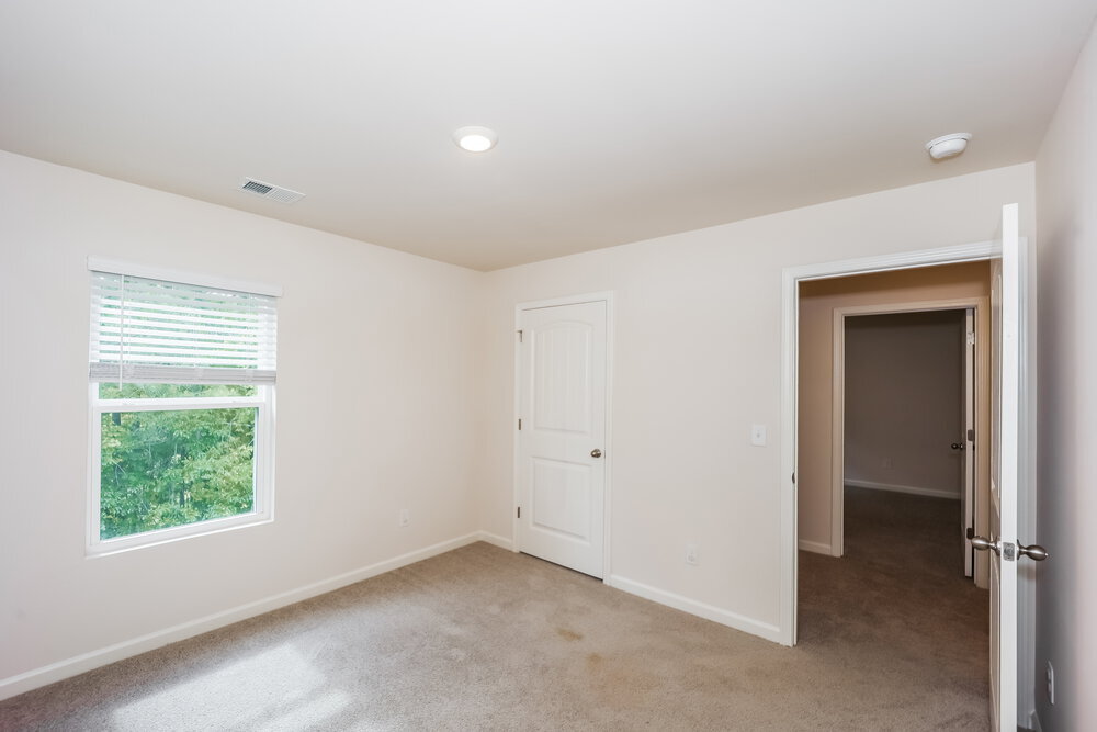 Building Photo - 1101 Shadow Glen Dr
