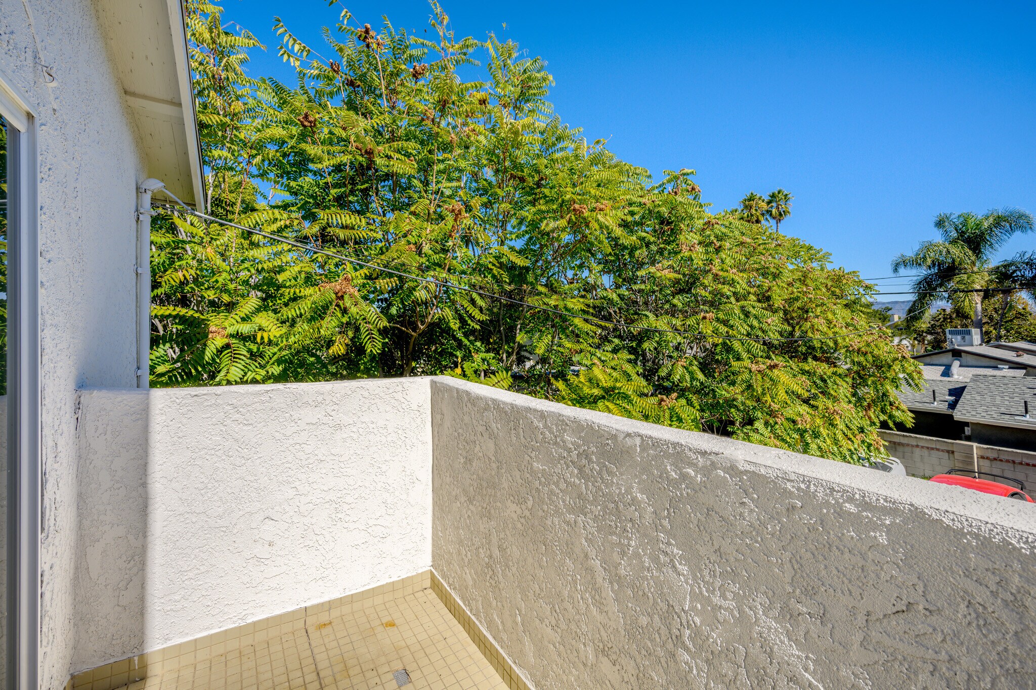 Building Photo - 5228 Auckland Ave