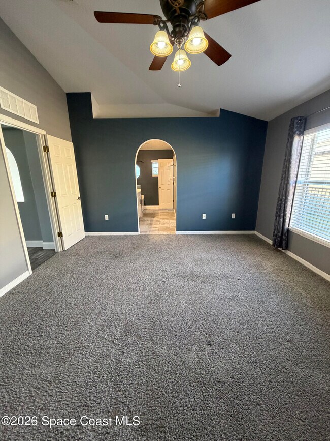 Building Photo - 1398 Mycroft Dr