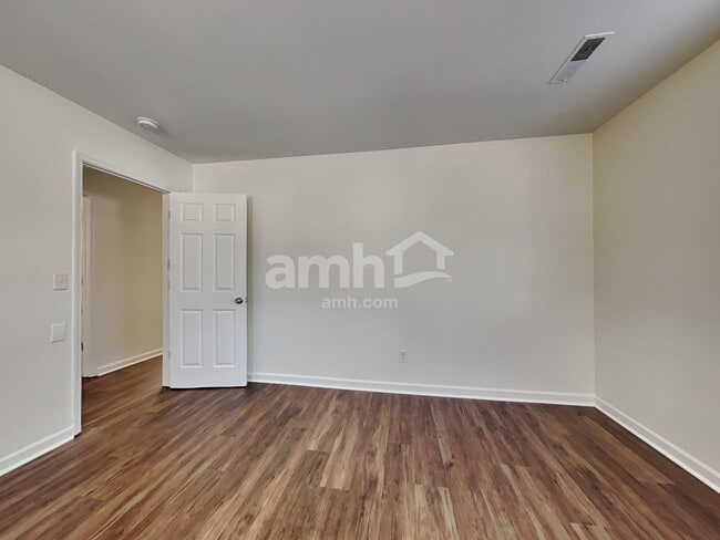 Building Photo - 170 Moon Dance Ln