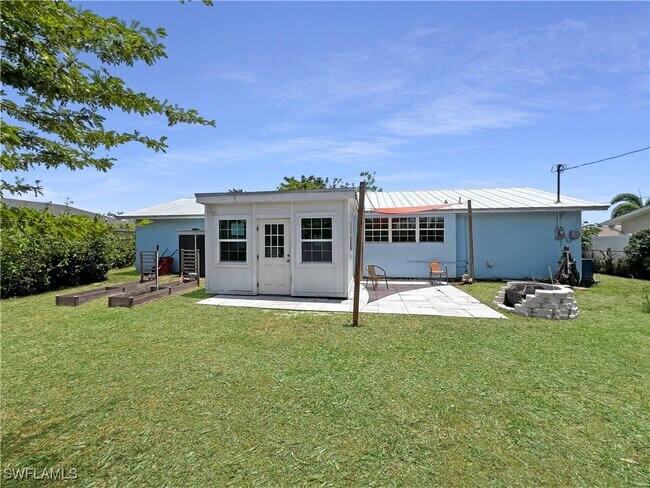 Building Photo - 1303 SE 22nd Terrace
