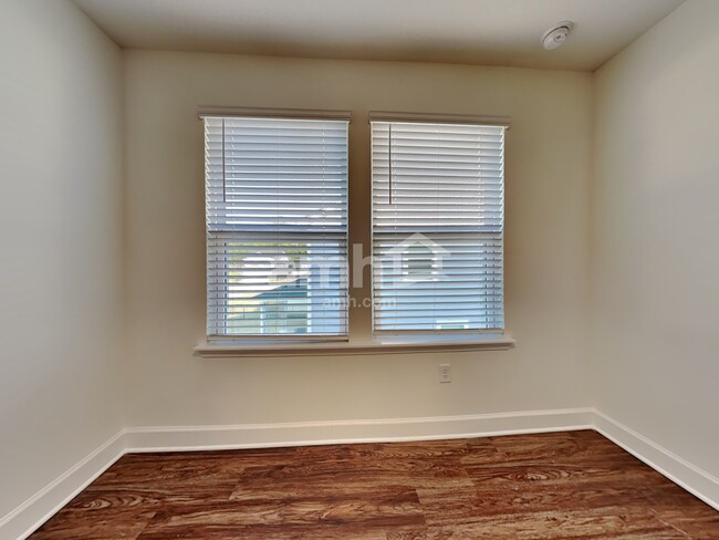 Building Photo - 11482 Fox Hollow Ct