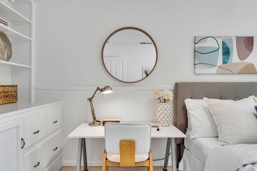 Building Photo - 39751 Bissy Cmn