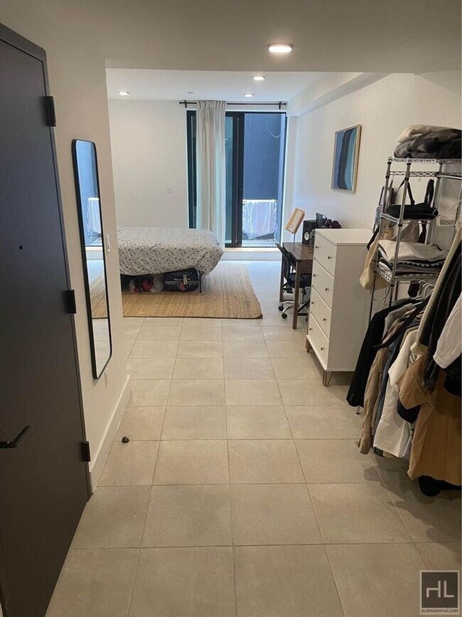 Building Photo - DECATUR STREET