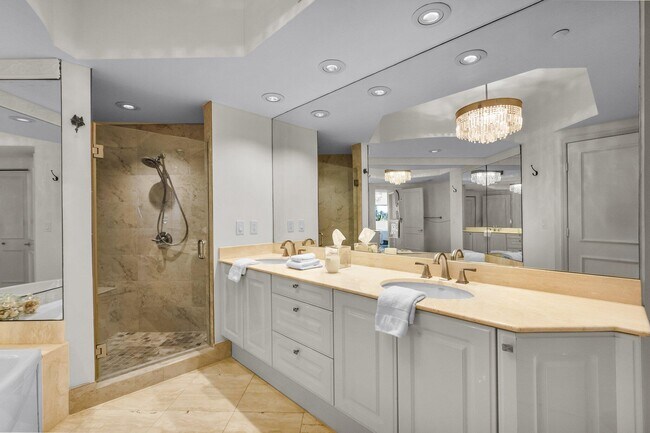 Building Photo - 3700 S Ocean Blvd