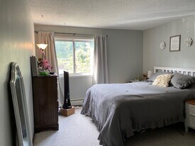 Building Photo - 12974 Nicollet Ave