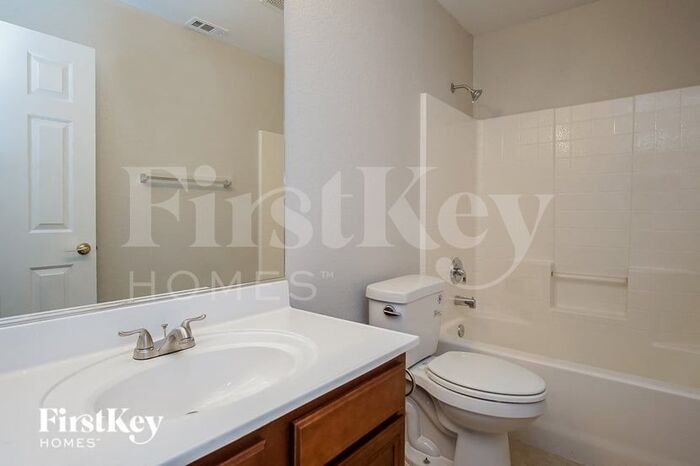 Building Photo - 11226 Dolcetto Dr