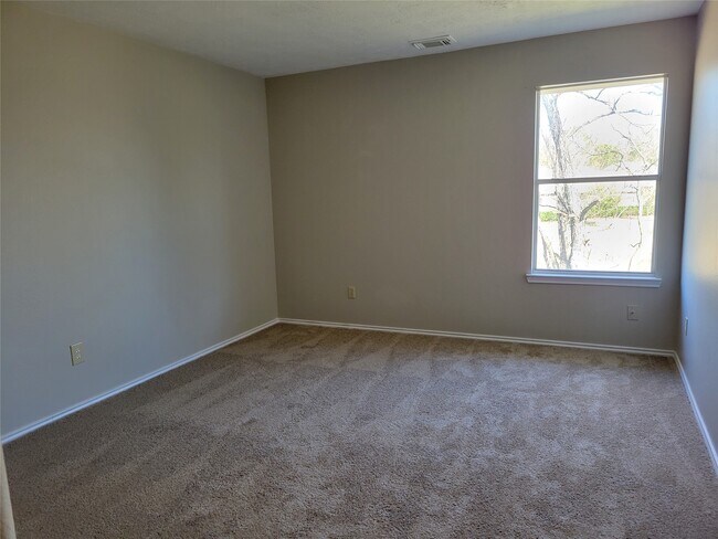 Building Photo - 19426 Old Barngate Ln