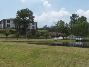 Stocked Fishing Pond - Lakewood Apartment Homes