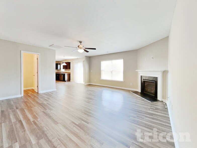 Building Photo - 547 Falls Cottage Run