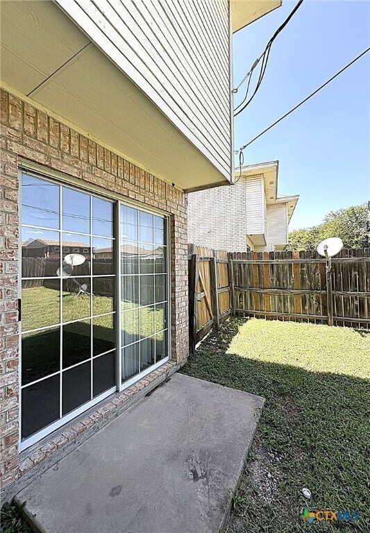 Building Photo - 5709 Redstone Dr