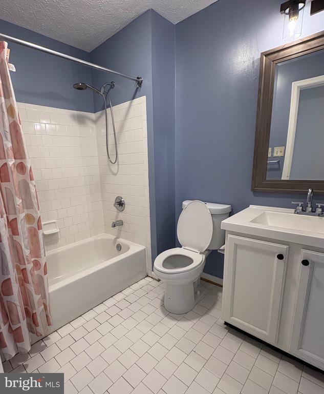 Building Photo - 2606 Windy Oak Ct