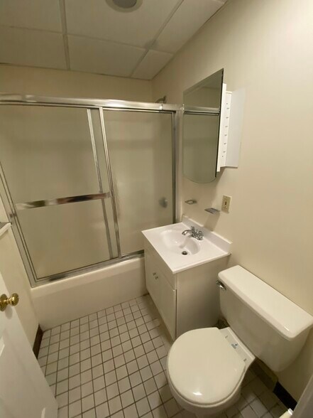 Building Photo - 80 Essex St