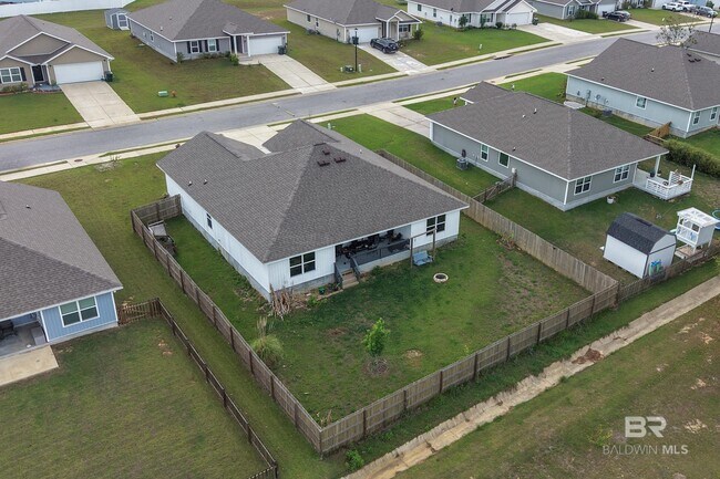 Building Photo - 3079 Camino Real Lp