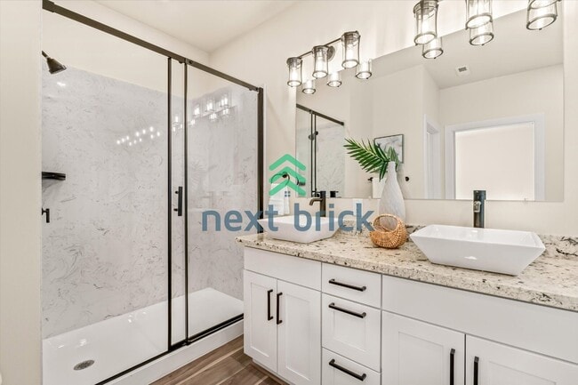 Building Photo - Spacious 3-Bed Home with 2.5 Baths in Prime Bothell Location – 2500 Sq Ft of Comfort!