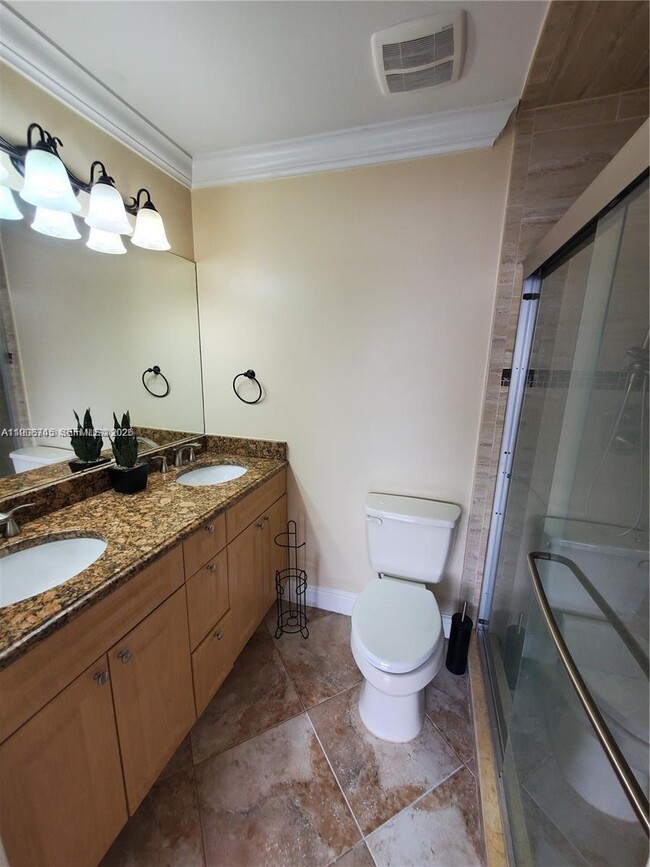 Building Photo - 7841 SW 152nd Ave