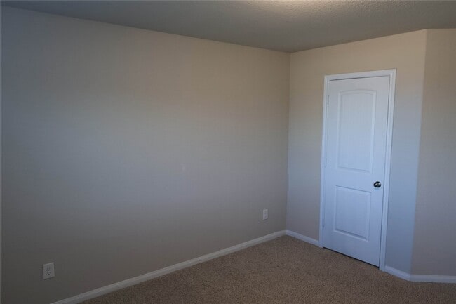 Building Photo - 2522 Sturgeon Wy