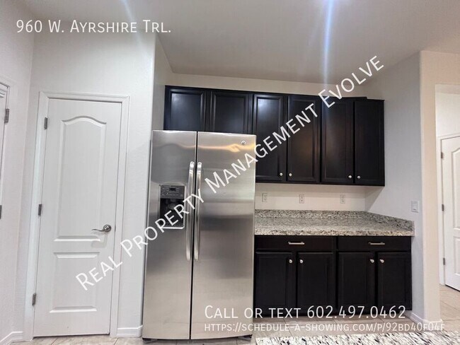 Building Photo - 960 W Ayrshire Trail