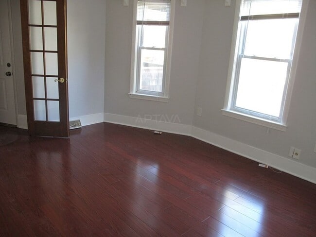 Building Photo - 31 Holyoke Rd