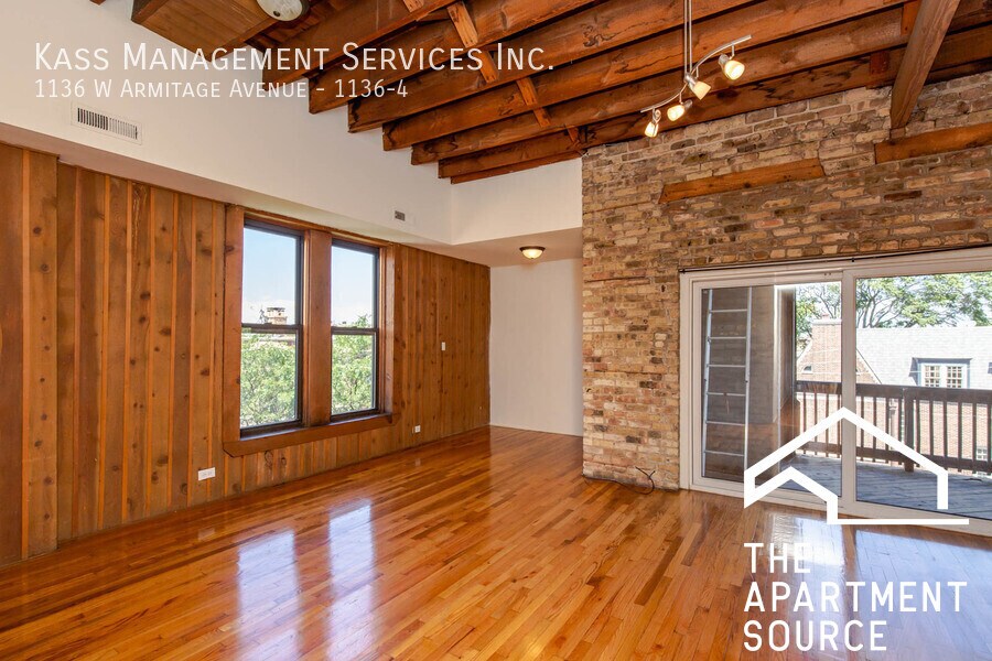 Building Photo - 1130 W Armitage Ave