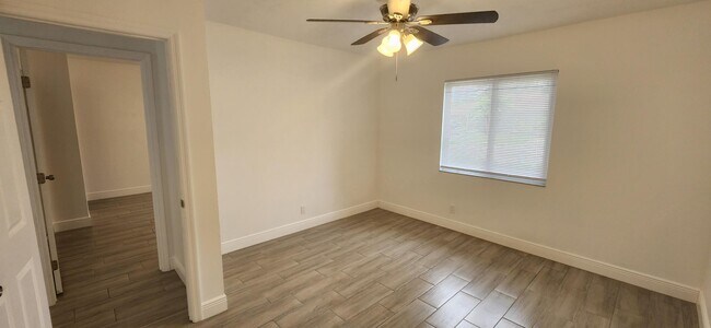 Building Photo - 9077 W Highland Pines Blvd